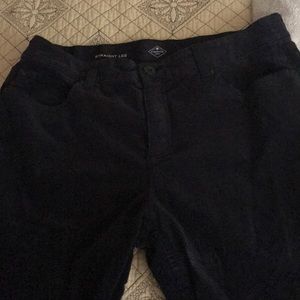 Women’s Size 14 St John’s Bay Cords